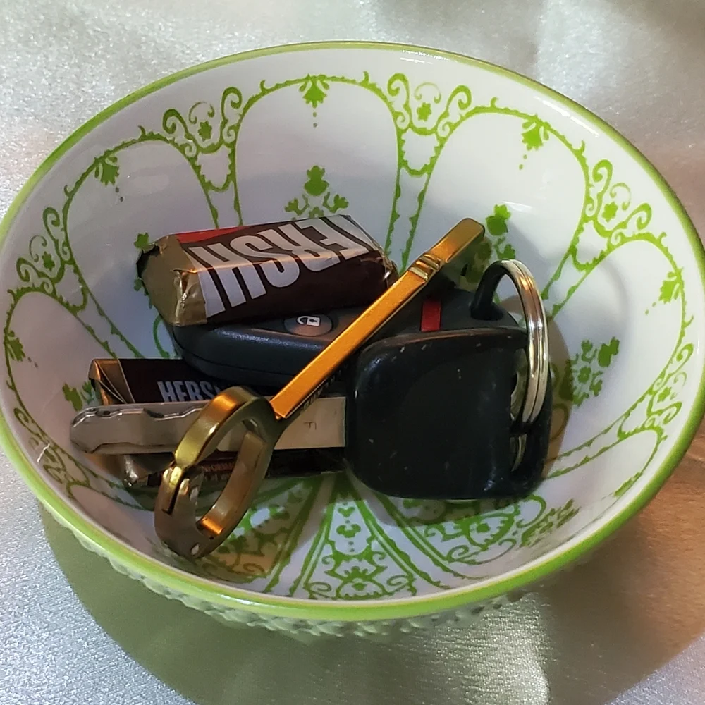 N/A small ceramic